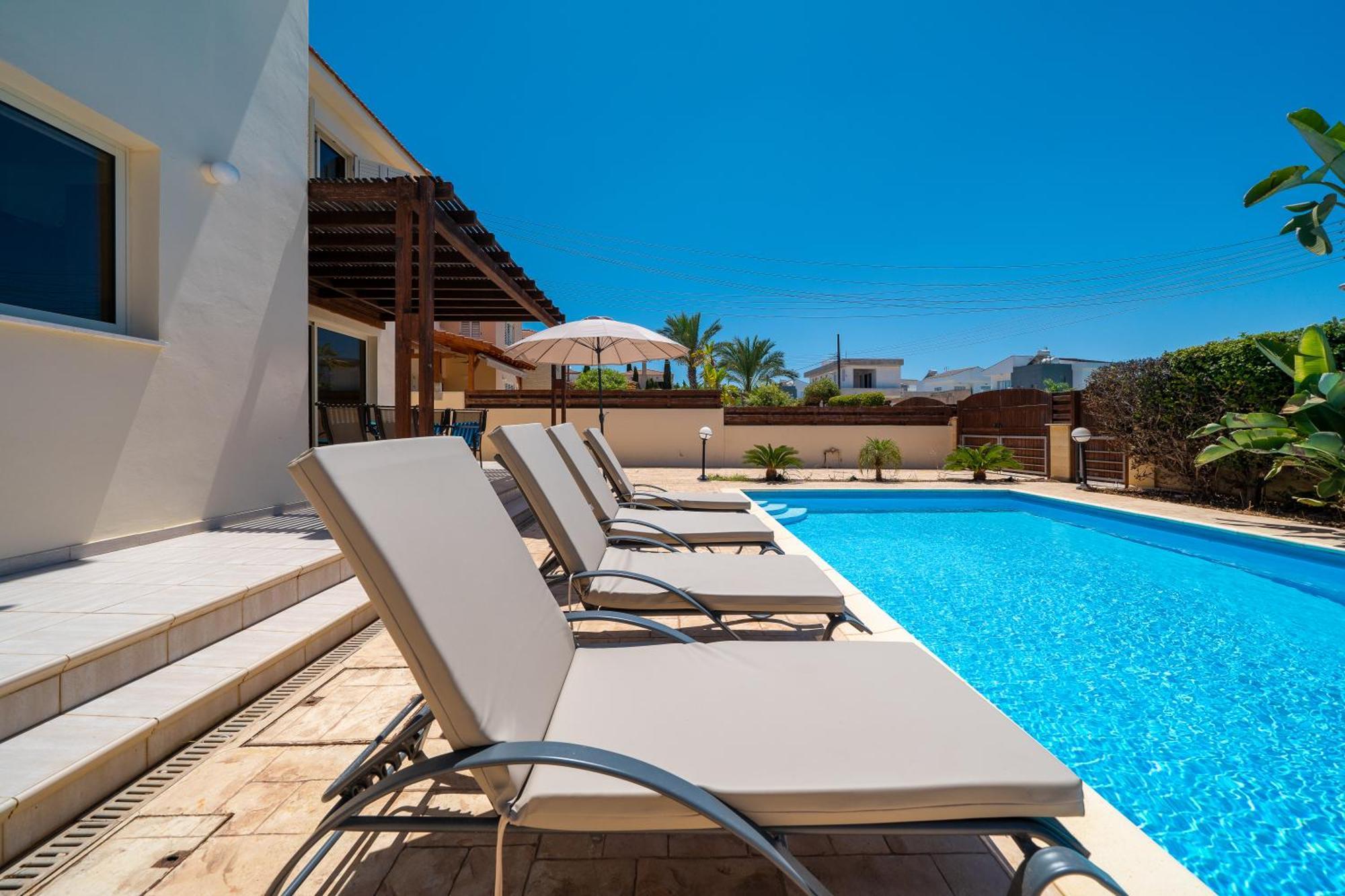 Atlantica 4 Bedroom Villa Near The Beach Protaras Exteriér fotografie